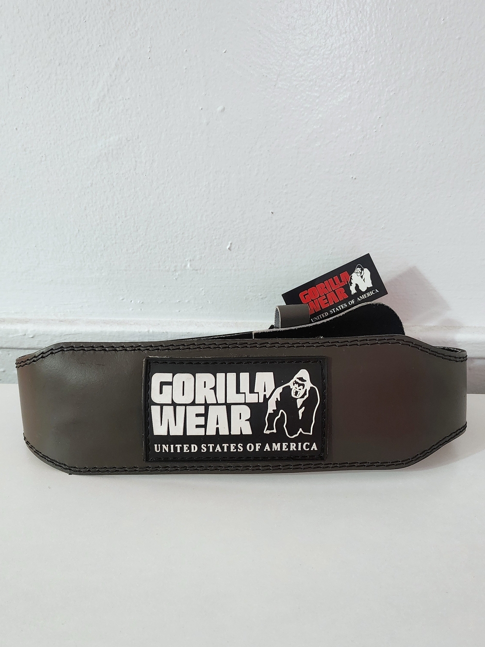 The Gorilla Wear 4 Inch Padded Leather Lifting Belt, Army Green
